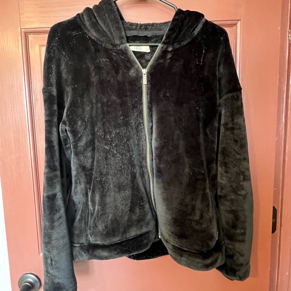 Ugg Women’s Sweater